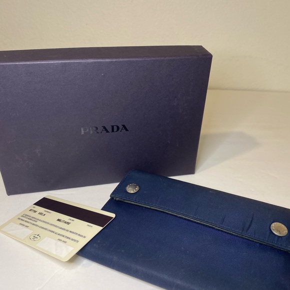 Prada Two snap wallet - Picture 8 of 10